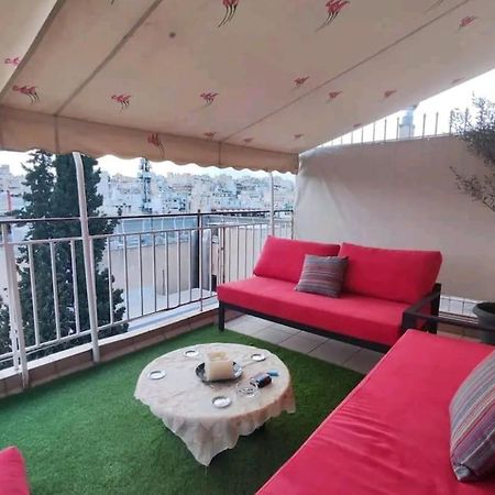 7Th Floor Spacious Veranda In The Heart Of Athena Bagian luar foto
